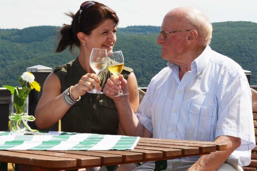 Ferienhäuser - Ferien auf dem Lindenhof - Blick ins Mittelrhein-Tal