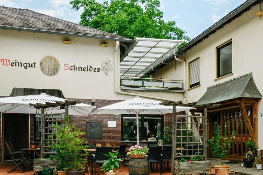 Ferienweingut Schneider