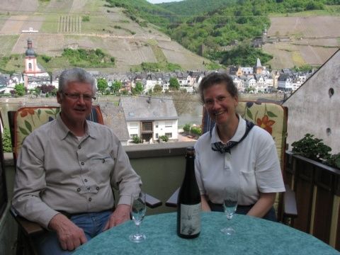 Terrasse mit Blick auf die Mosel und die Altstadt