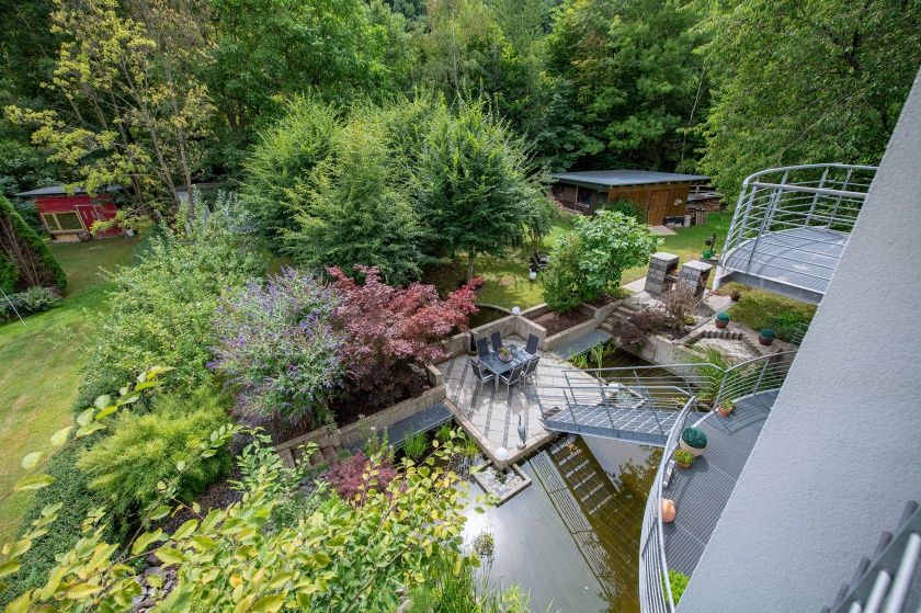 Ferienwohnung Sternenwald Blick in den Garten