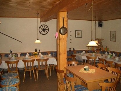 Daumsmühle - Ferienbauernhof  Vesperstube & Biergarten