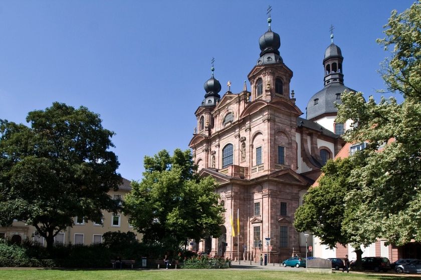 Jesuitenkirche St. Ignatius und Franz Xaver